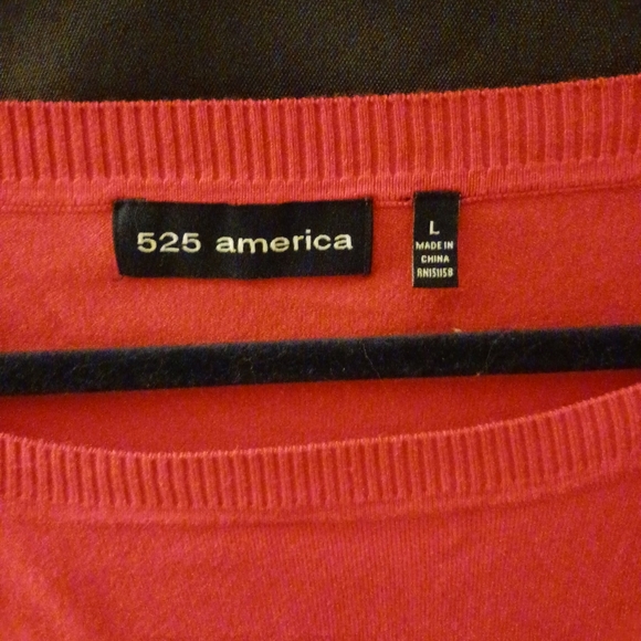 525 America Pink ruffle sleeve sweater - Picture 3 of 9